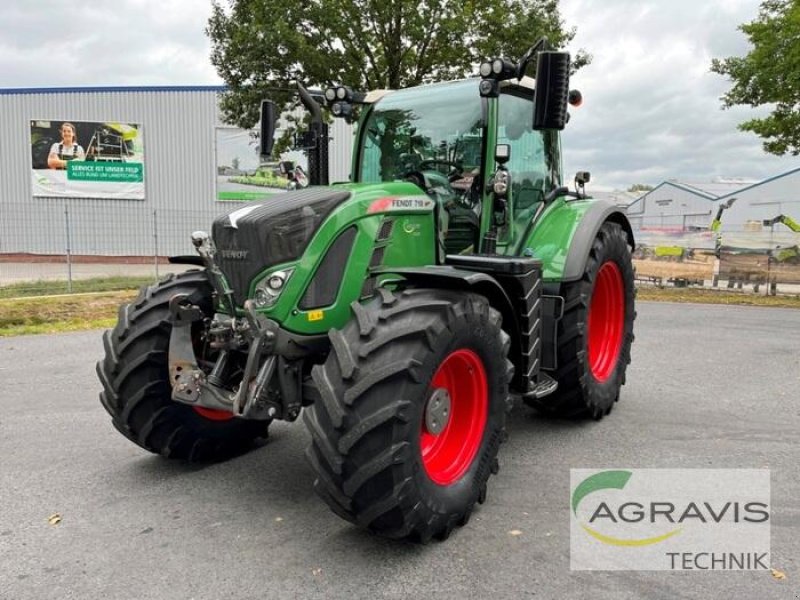 Traktor от тип Fendt 718 VARIO S4 Profi Plus, Gebrauchtmaschine в Meppen (Снимка 1)
