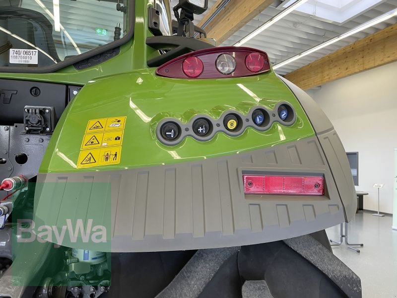 Traktor des Typs Fendt 718 VARIO S4 PROFI PLUS, Gebrauchtmaschine in Bamberg (Bild 12)