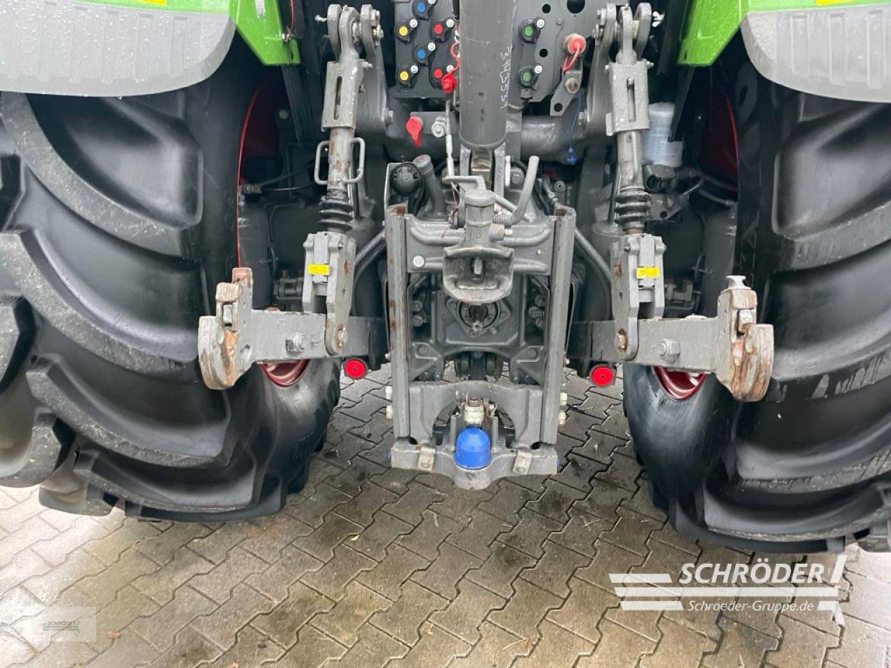 Traktor typu Fendt 718 VARIO S4 PROFI PLUS, Gebrauchtmaschine v Wildeshausen (Obrázek 18)