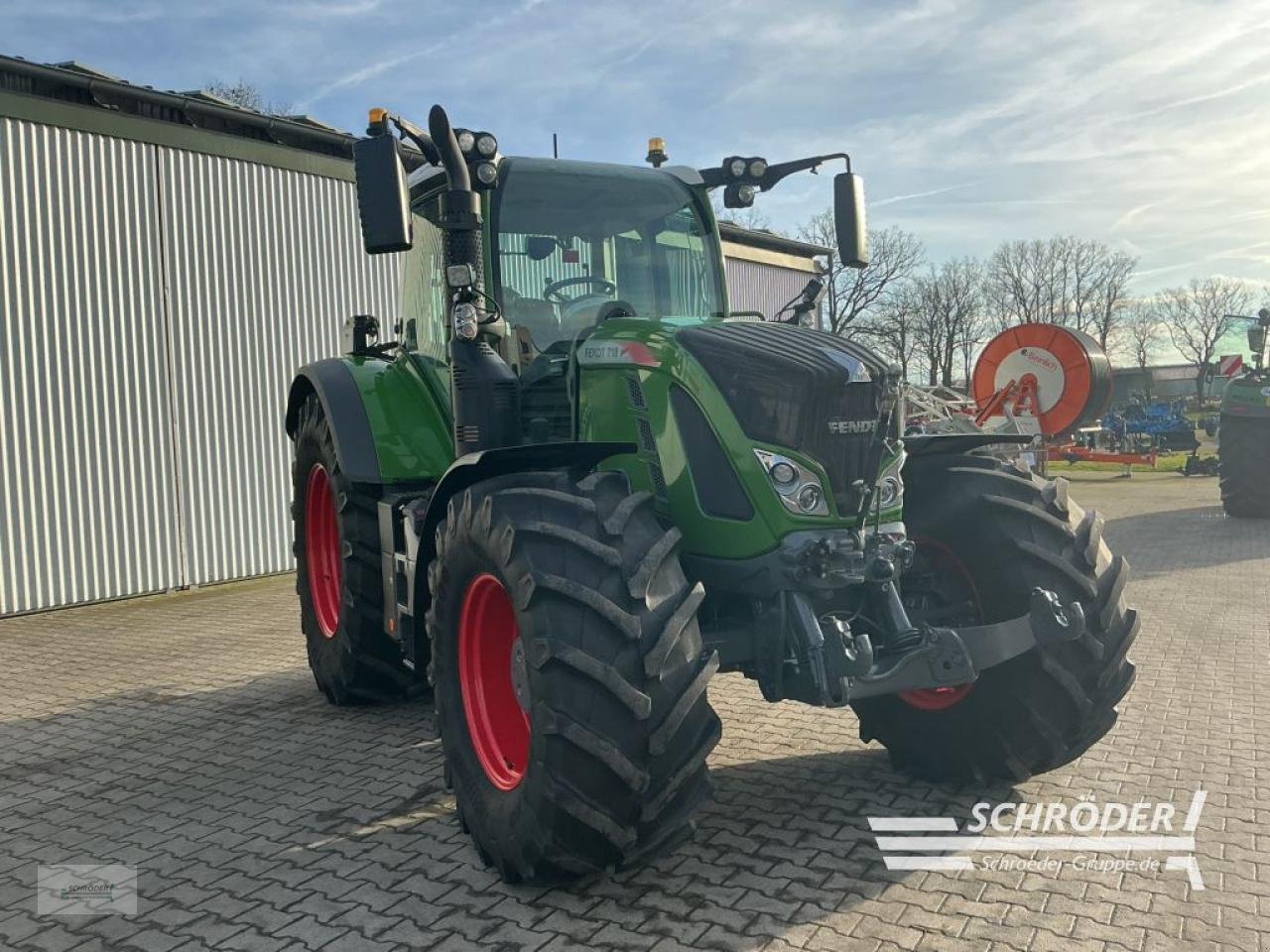 Traktor a típus Fendt 718 VARIO S4 PROFI PLUS, Gebrauchtmaschine ekkor: Lastrup (Kép 3)