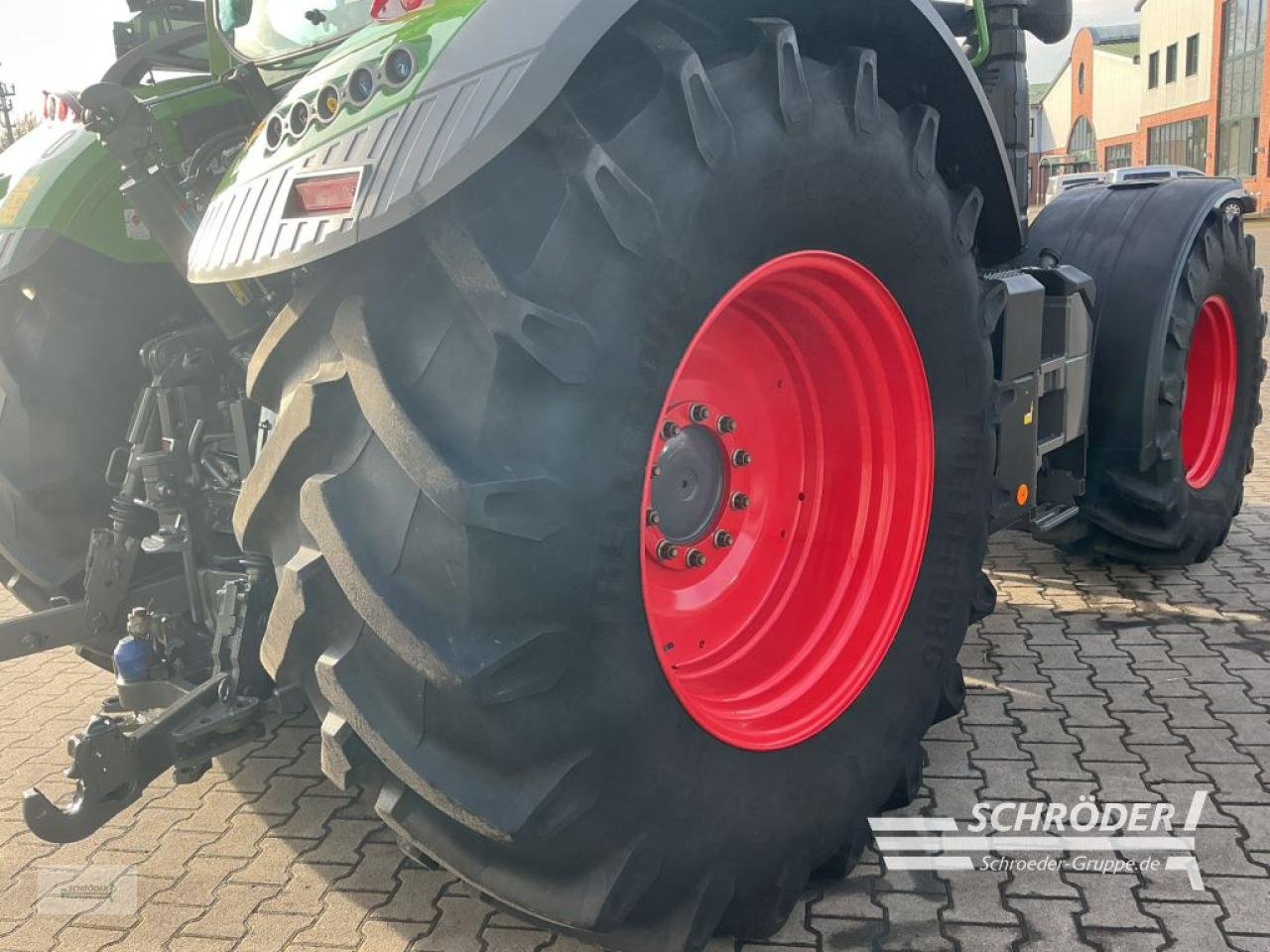 Traktor a típus Fendt 718 VARIO S4 PROFI PLUS, Gebrauchtmaschine ekkor: Lastrup (Kép 12)