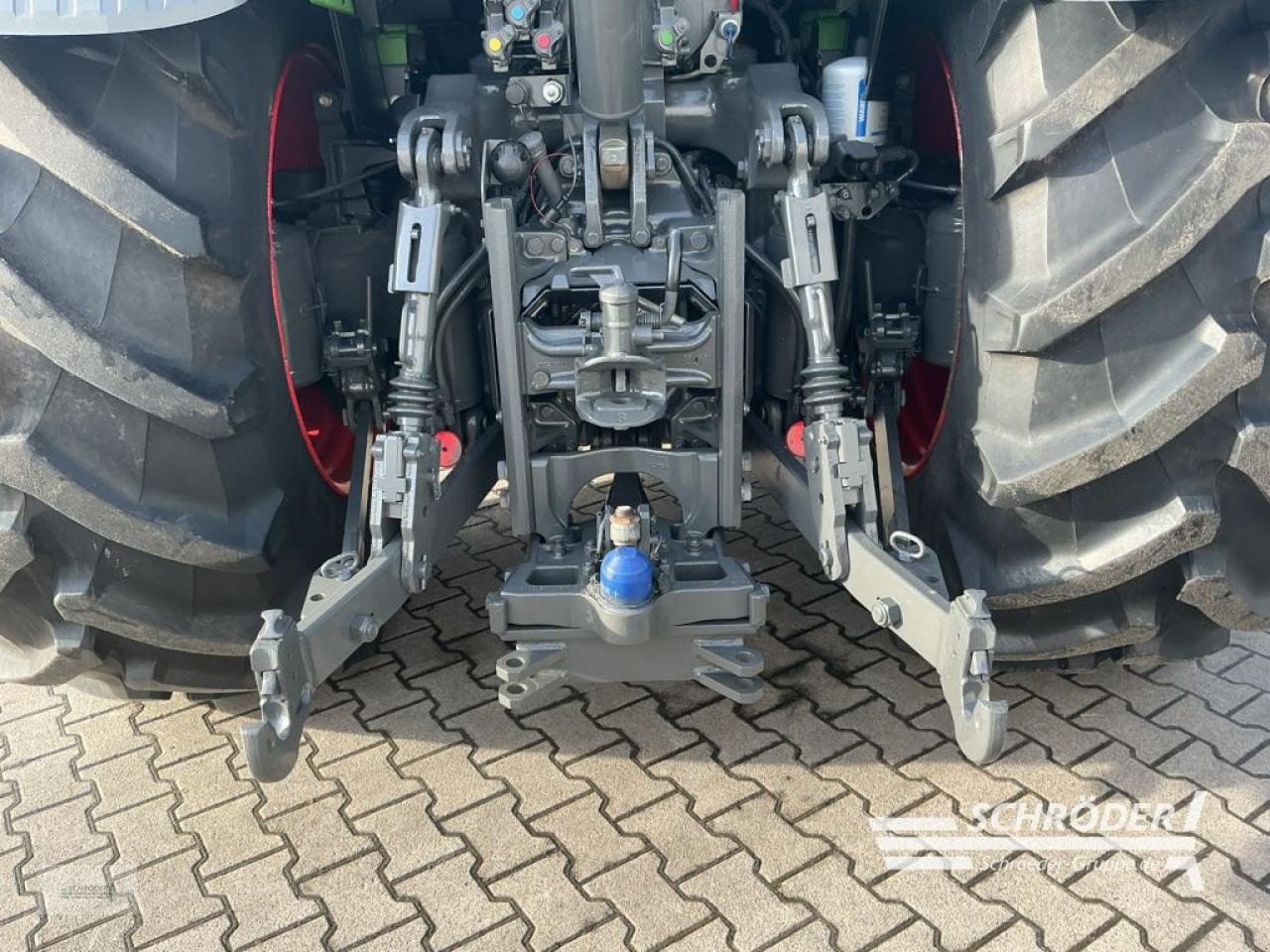 Traktor a típus Fendt 718 VARIO S4 PROFI PLUS, Gebrauchtmaschine ekkor: Lastrup (Kép 13)