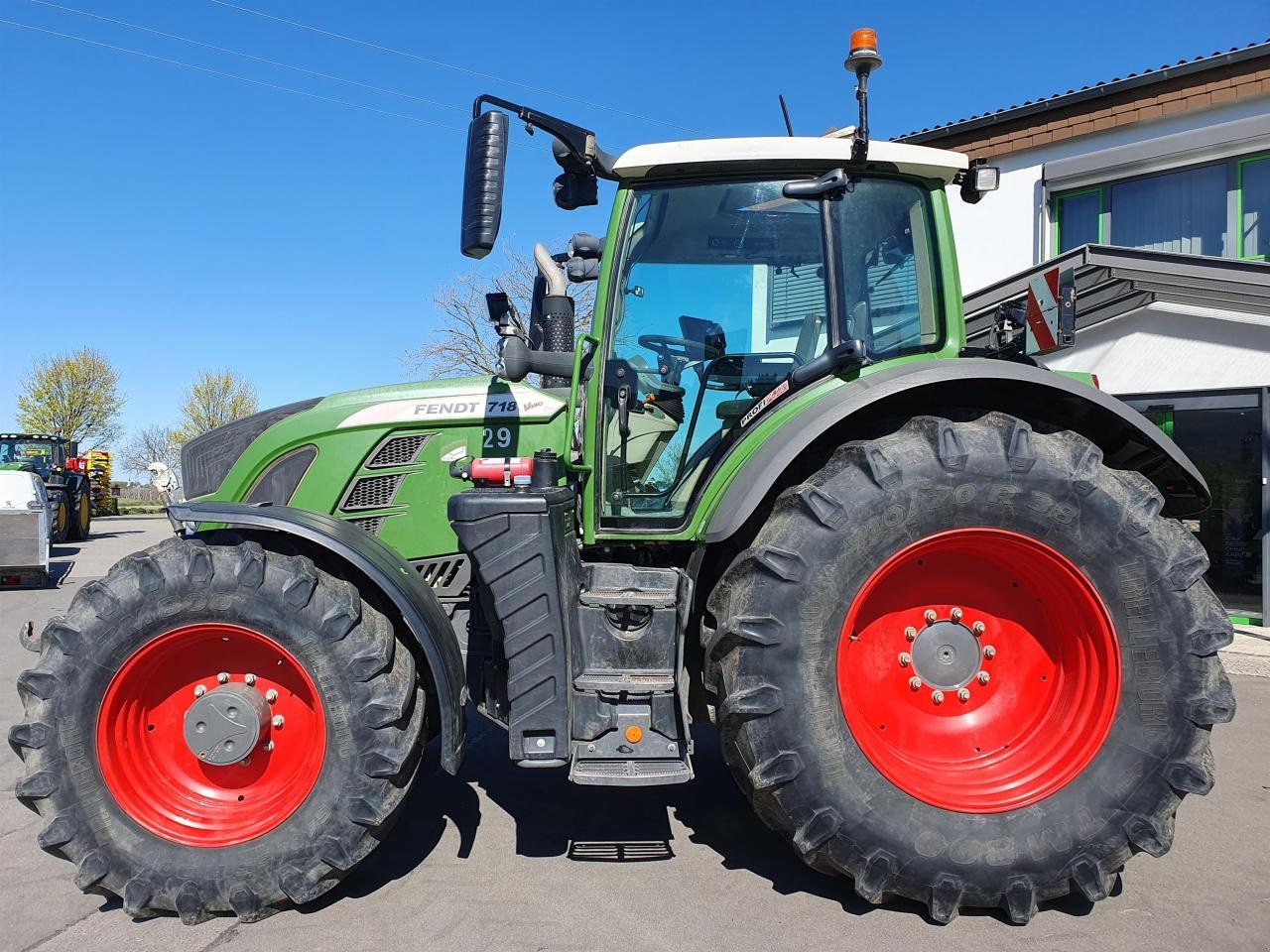 Traktor typu Fendt 718 Vario (S4) Profi Plus, Gebrauchtmaschine v Niederkirchen (Obrázek 5)