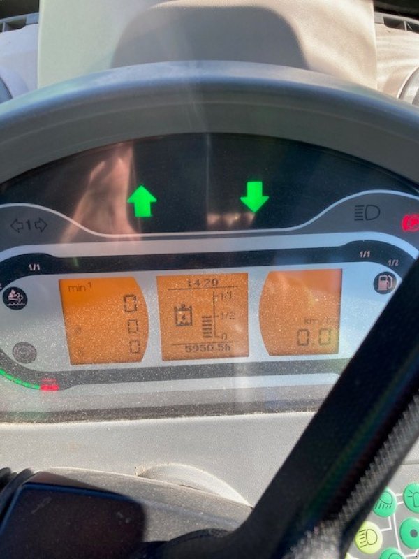 Traktor des Typs Fendt 718 Vario S4 Profi, Gebrauchtmaschine in Wanderup (Bild 10)