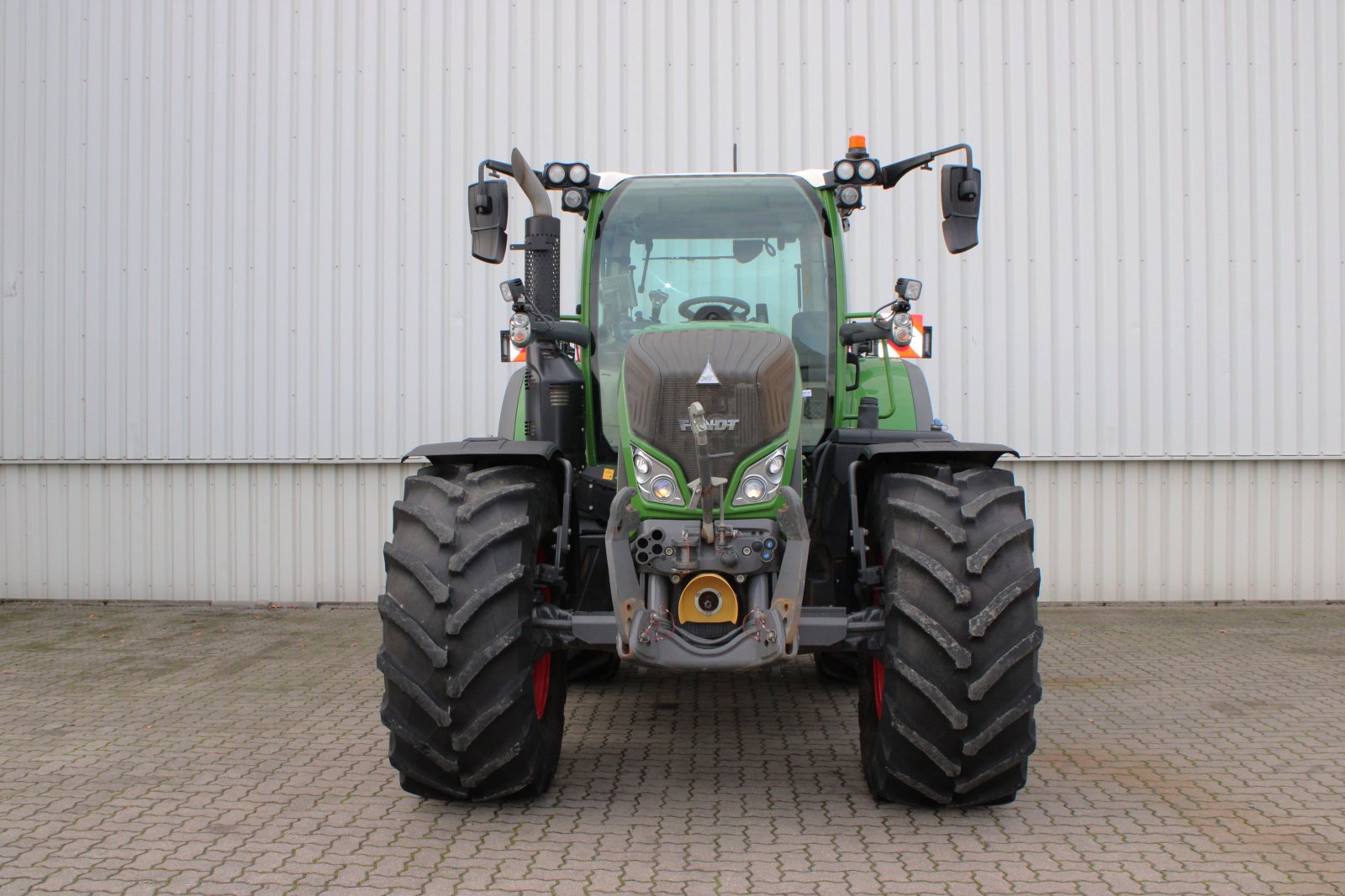 Traktor des Typs Fendt 718 Vario S4 ProfiPlus, Gebrauchtmaschine in Holle- Grasdorf (Bild 3)