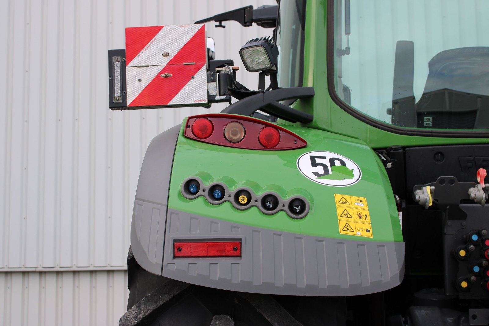 Traktor des Typs Fendt 718 Vario S4 ProfiPlus, Gebrauchtmaschine in Holle- Grasdorf (Bild 11)