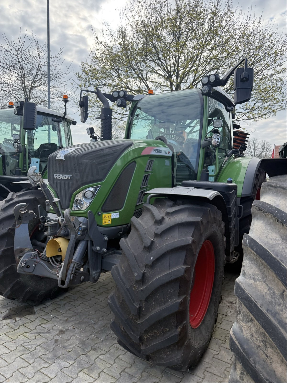 Traktor za tip Fendt 718 Vario S4 ProfiPlus, Gebrauchtmaschine u Bad Oldesloe (Slika 2)