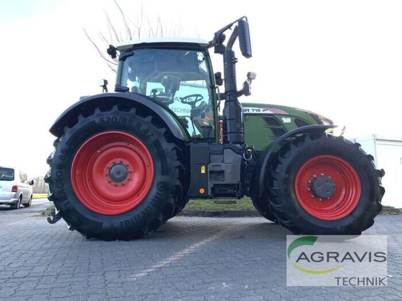 Traktor του τύπου Fendt 718 VARIO S4, Gebrauchtmaschine σε Barsinghausen-Göxe (Φωτογραφία 2)