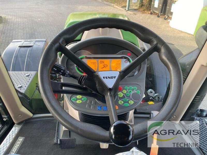 Traktor του τύπου Fendt 718 VARIO S4, Gebrauchtmaschine σε Barsinghausen-Göxe (Φωτογραφία 31)