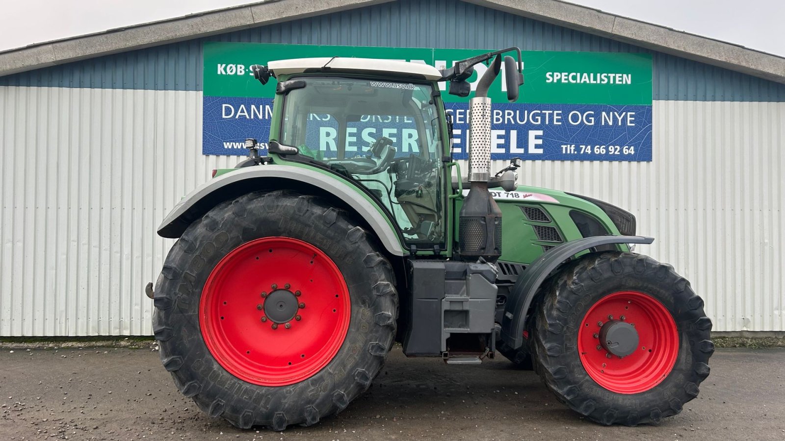 Traktor des Typs Fendt 718 Vario SCR Profi Med Trimble RTK GPS, Gebrauchtmaschine in Rødekro (Bild 4)