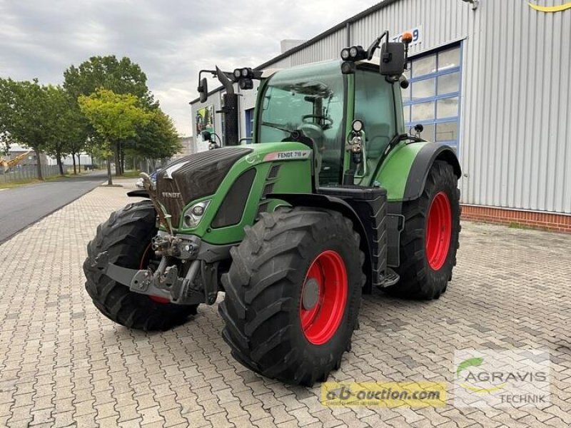 Traktor типа Fendt 718 VARIO SCR Profi, Gebrauchtmaschine в Meppen (Фотография 1)