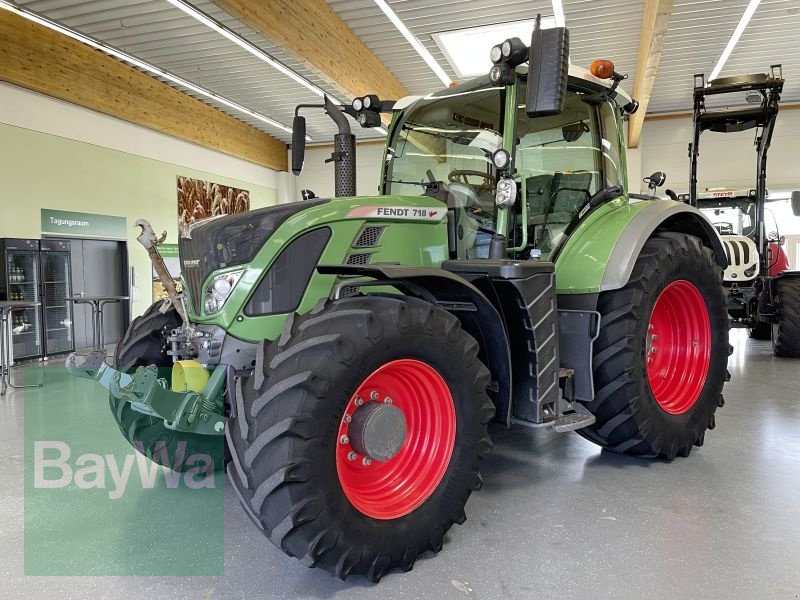Traktor des Typs Fendt 718 VARIO SCR PROFI, Gebrauchtmaschine in Bamberg (Bild 1)