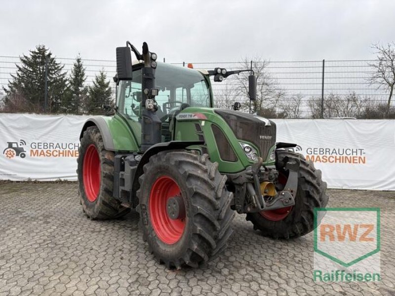 Traktor du type Fendt 718 Vario SCR, Gebrauchtmaschine en Kruft (Photo 1)