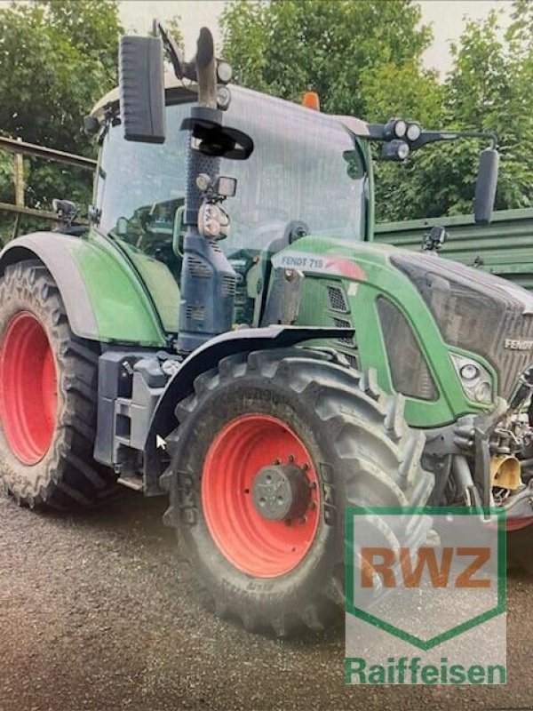 Traktor типа Fendt 718 Vario SCR, Gebrauchtmaschine в Wittlich (Фотография 1)