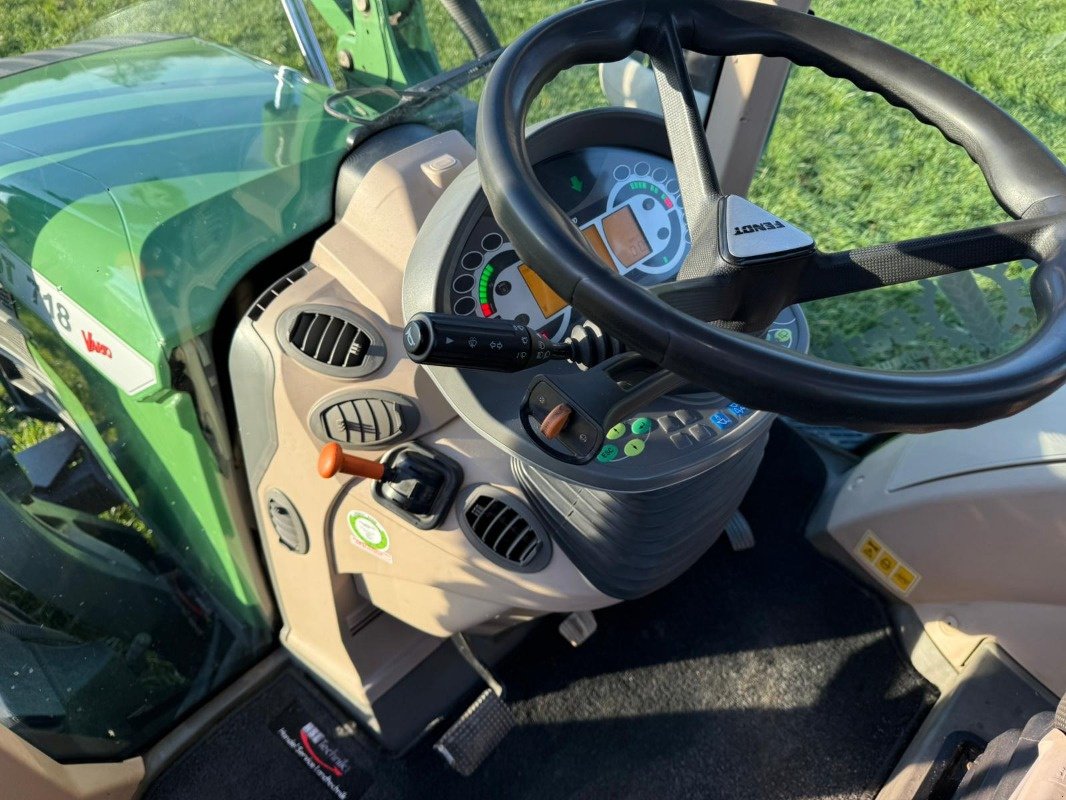 Traktor des Typs Fendt 718 Vario SCR, Gebrauchtmaschine in Bad Oldesloe (Bild 21)
