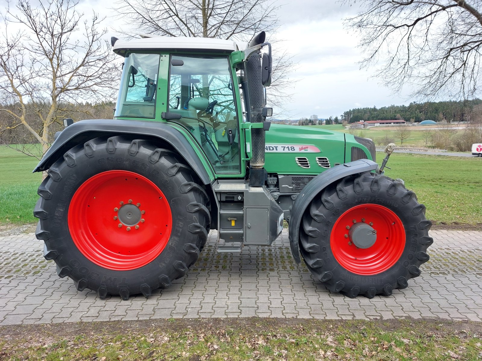 Traktor tip Fendt 718 Vario TMS 818 820 Frontapfwelle sehr gepflegt, Gebrauchtmaschine in Tirschenreuth (Poză 7)