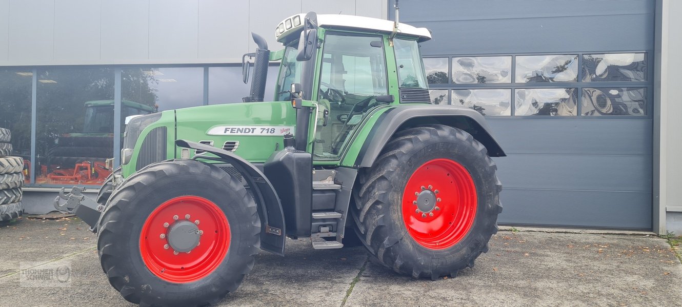 Traktor za tip Fendt 718 Vario TMS (Motor neu), Gebrauchtmaschine u Crombach/St.Vith (Slika 1)