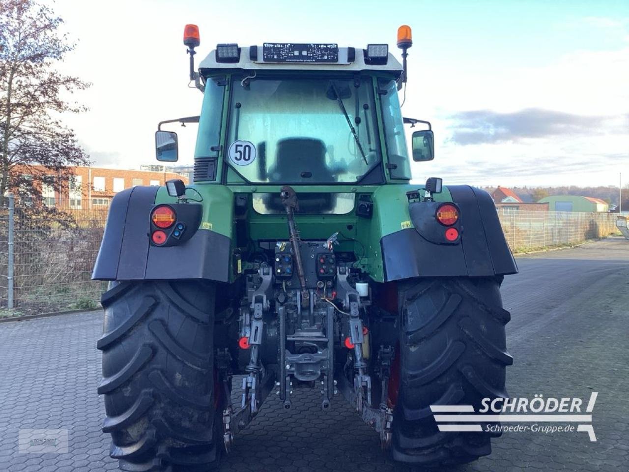 Traktor от тип Fendt 718 VARIO TMS, Gebrauchtmaschine в Norden (Снимка 5)