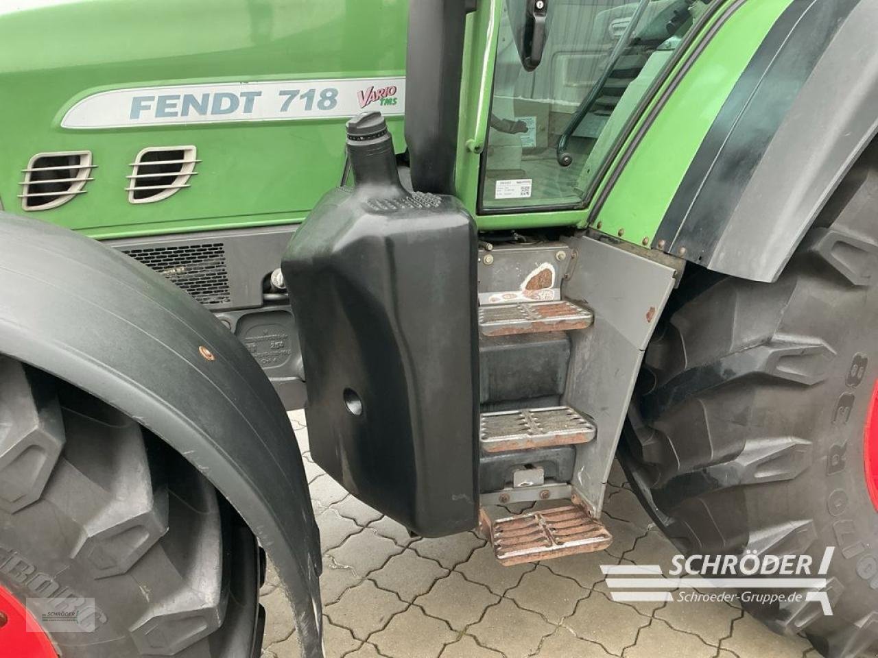 Traktor typu Fendt 718 VARIO TMS, Gebrauchtmaschine v Hemmoor (Obrázek 2)