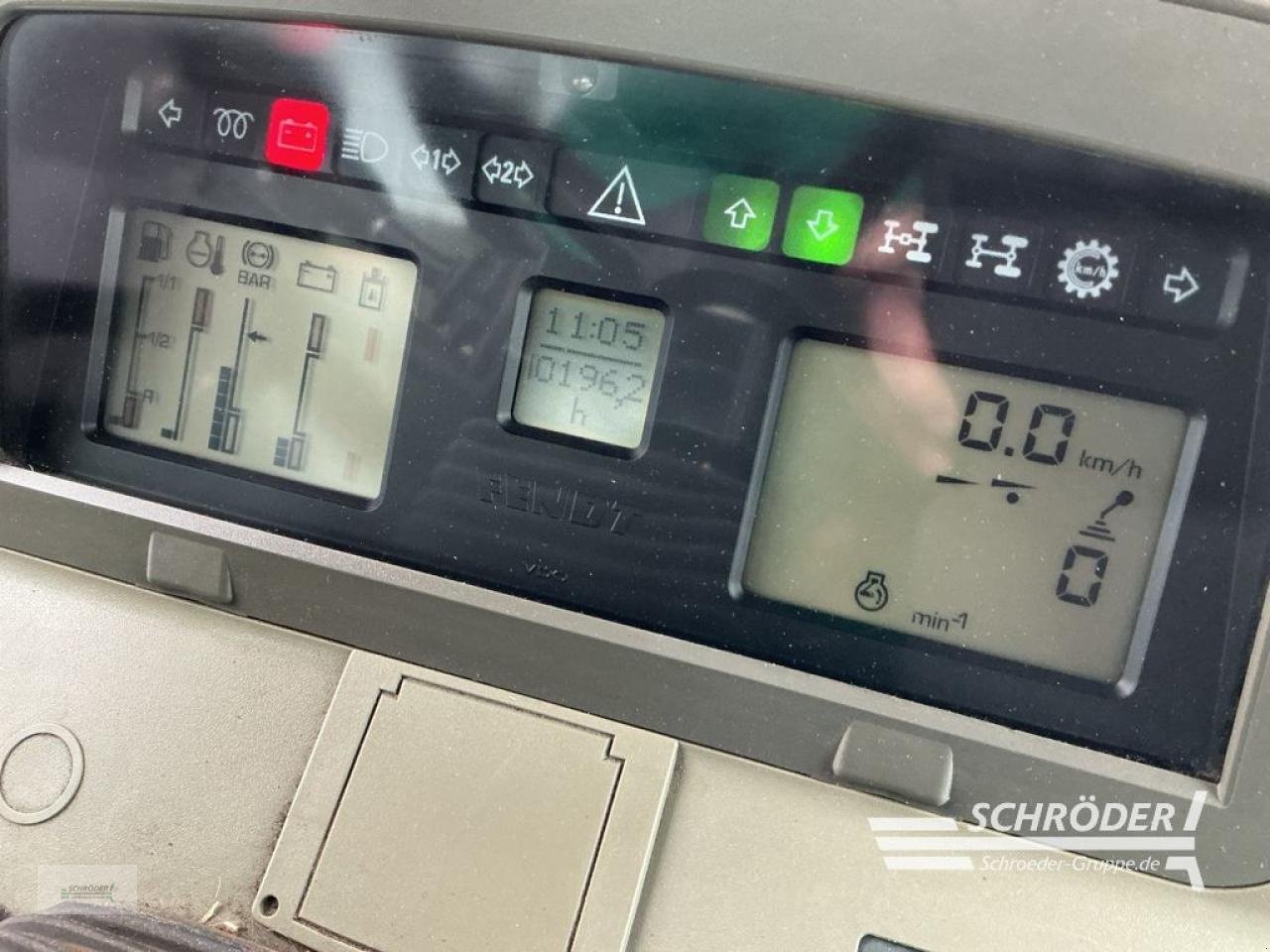 Traktor typu Fendt 718 VARIO TMS, Gebrauchtmaschine v Hemmoor (Obrázek 11)