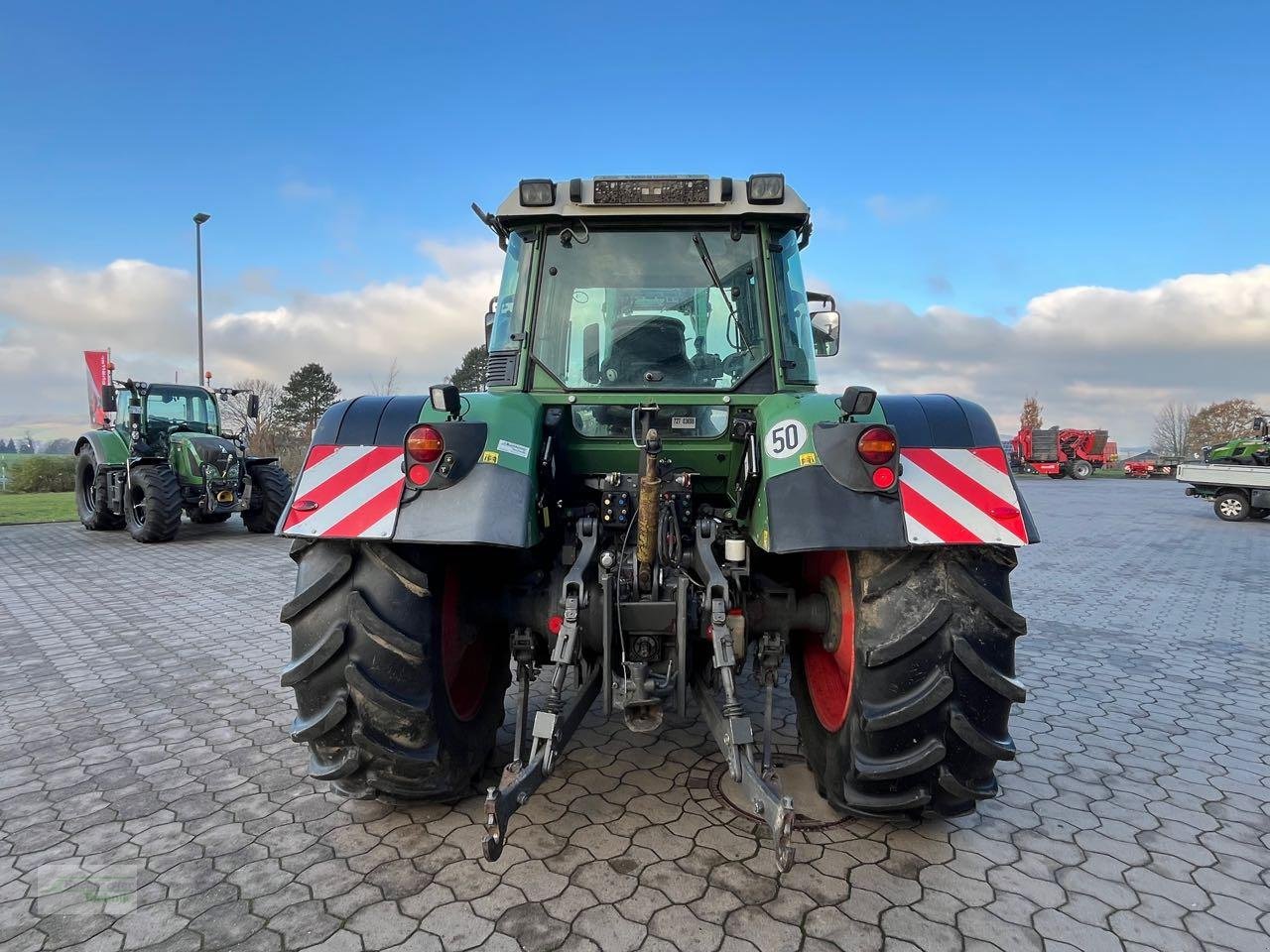 Traktor of the type Fendt 718 Vario TMS, Gebrauchtmaschine in Coppenbruegge (Picture 4)