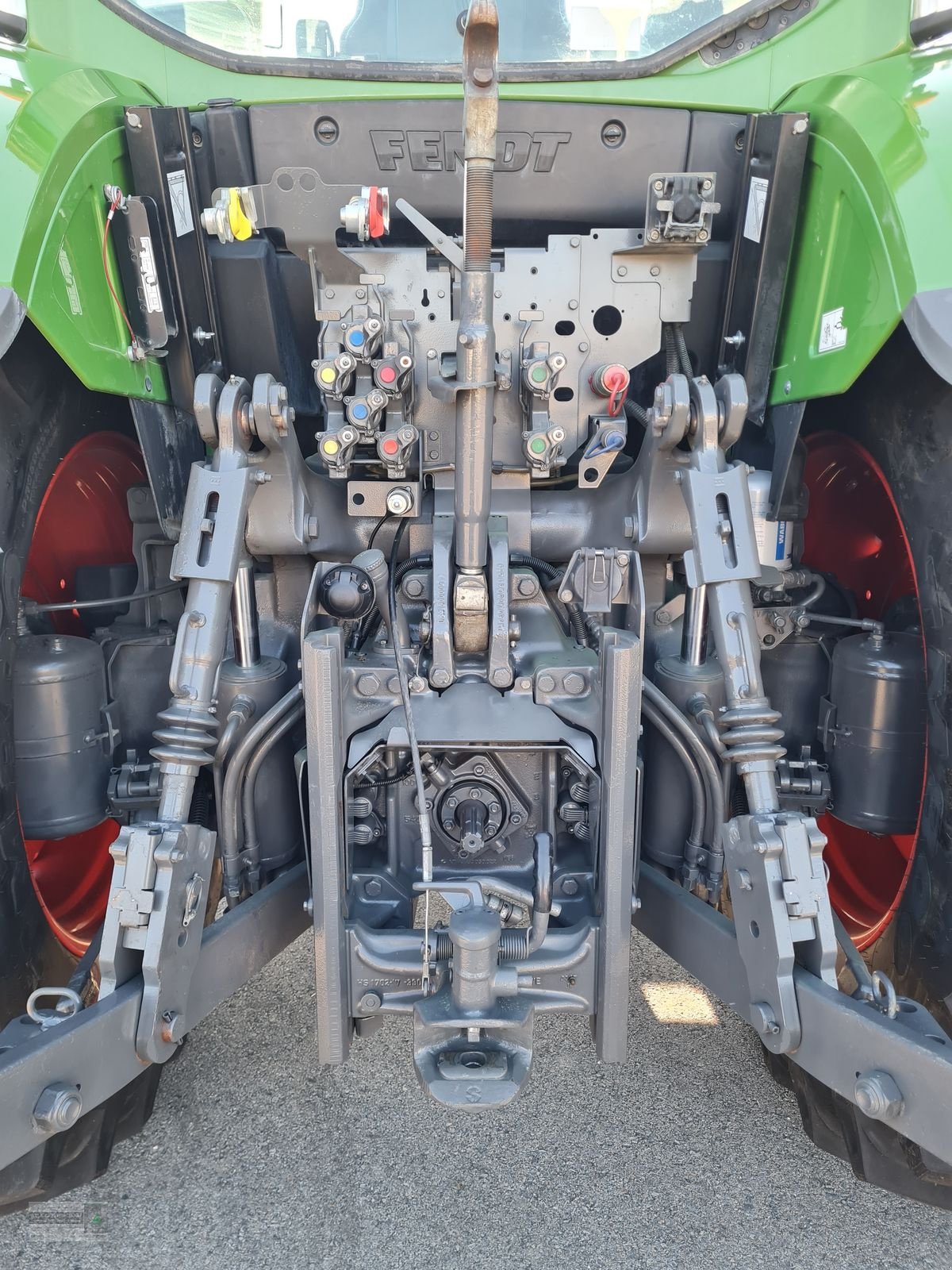 Traktor типа Fendt 718 Vario, Gebrauchtmaschine в Gerasdorf (Фотография 4)