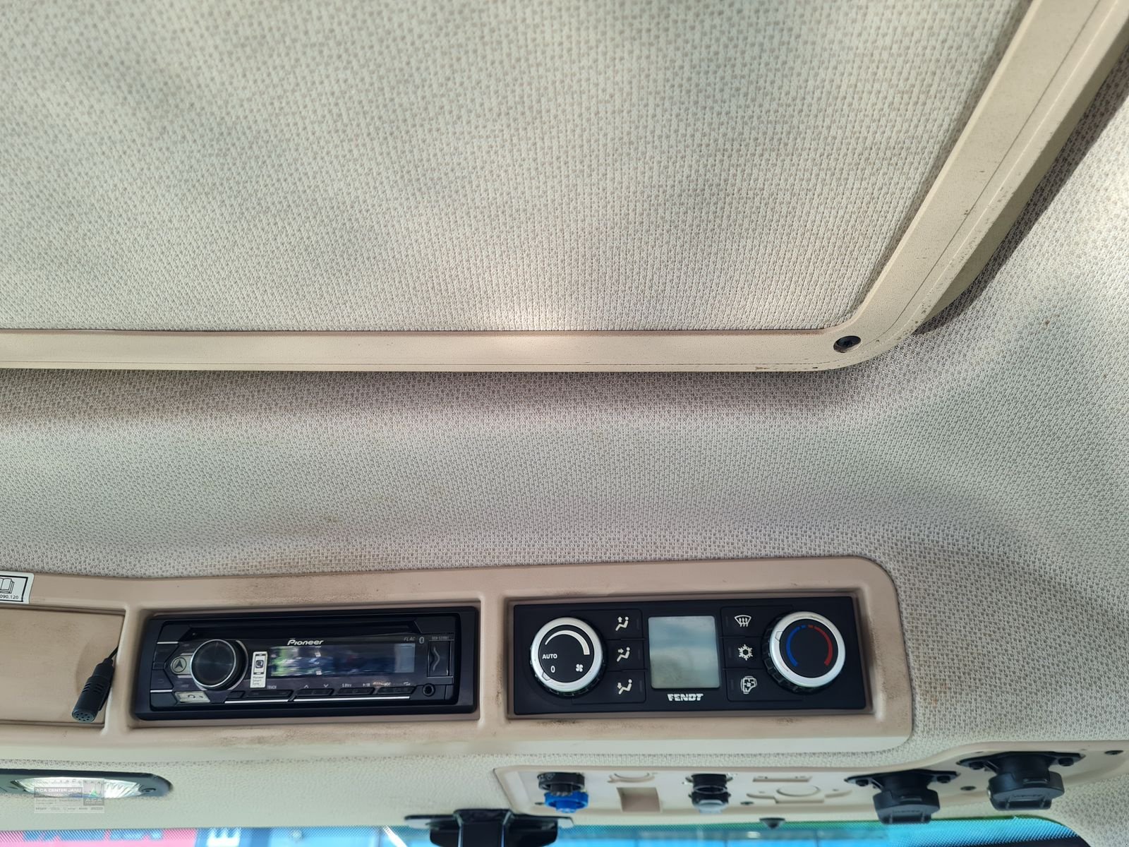 Traktor типа Fendt 718 Vario, Gebrauchtmaschine в Gerasdorf (Фотография 11)