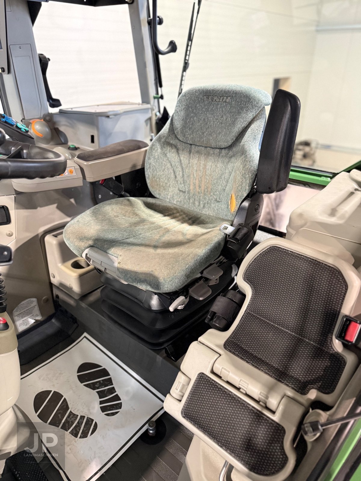 Traktor типа Fendt 718 Vario, Gebrauchtmaschine в Kastl (Фотография 21)