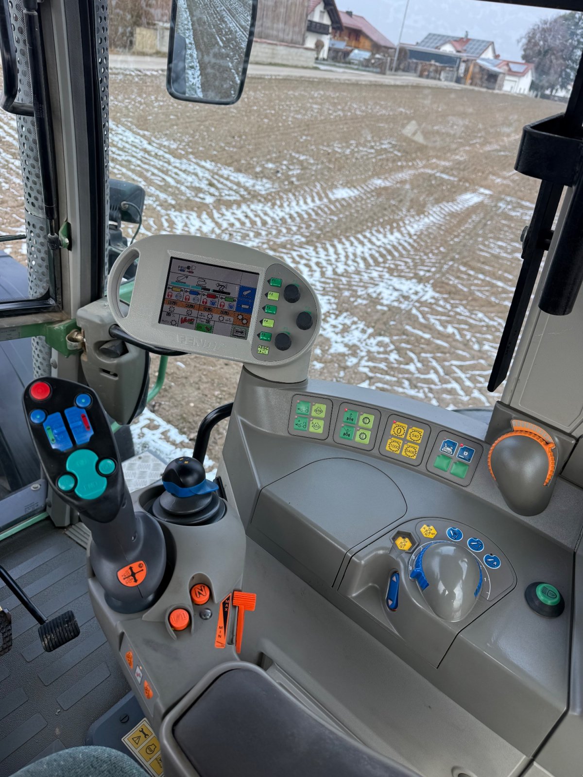 Traktor du type Fendt 718 Vario, Gebrauchtmaschine en Schambach (Photo 2)