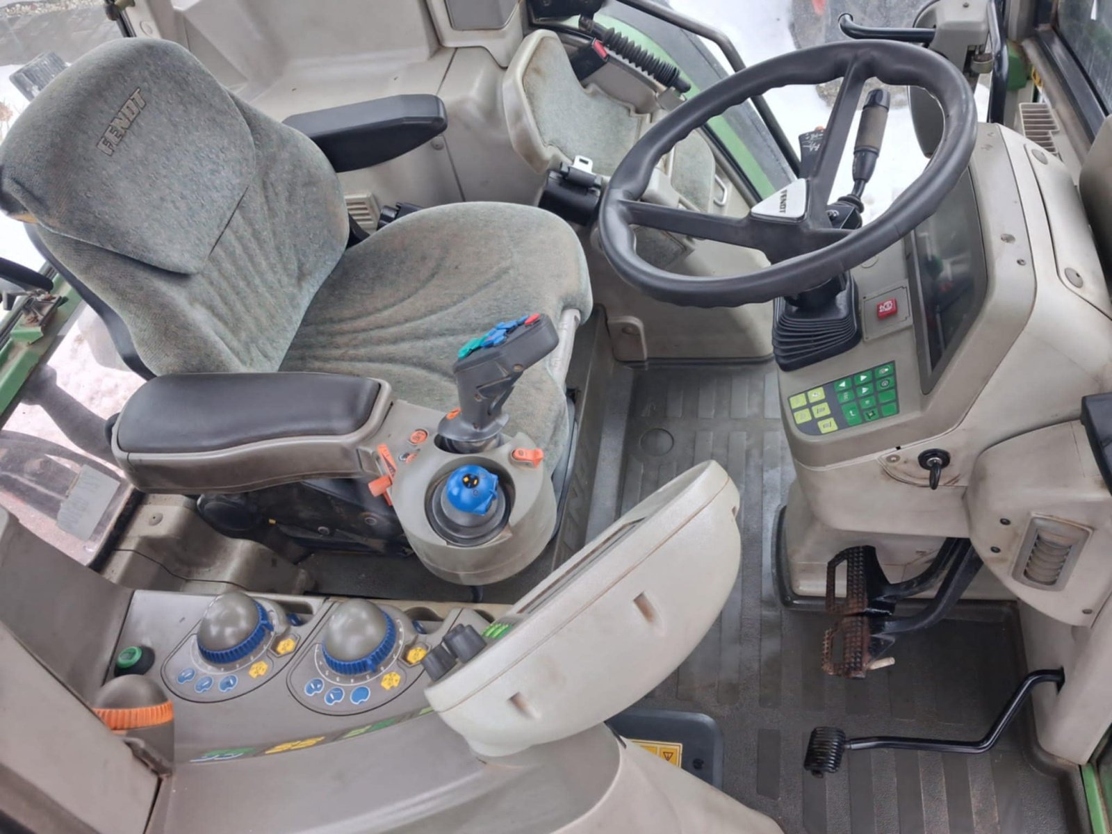 Traktor типа Fendt 718 Vario, Gebrauchtmaschine в Aitrang (Фотография 12)