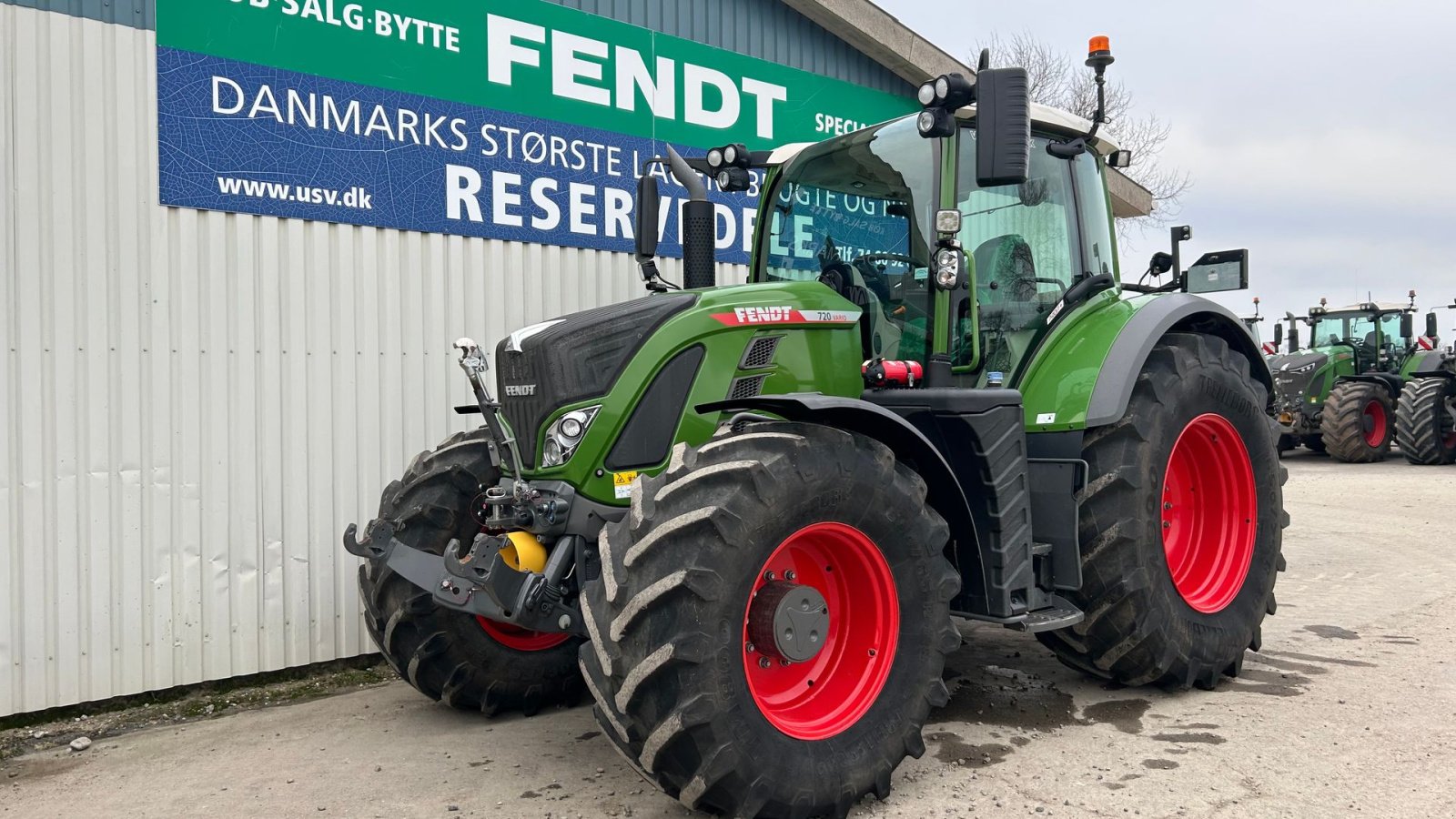Traktor of the type Fendt 720 Gen 6 Profi+ Setting 2 Med Front PTO, Gebrauchtmaschine in Rødekro (Picture 2)