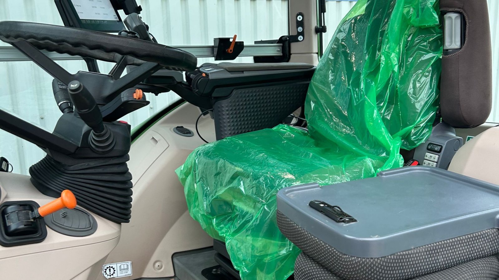 Traktor of the type Fendt 720 Gen 6 Profi+ Setting 2 Med Front PTO, Gebrauchtmaschine in Rødekro (Picture 12)