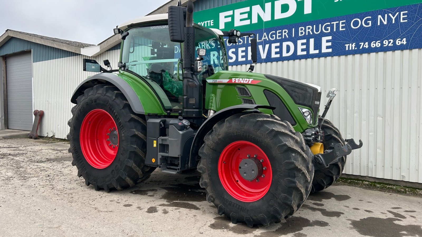Traktor of the type Fendt 720 Gen 6 Profi+ Setting 2 Med Front PTO, Gebrauchtmaschine in Rødekro (Picture 5)
