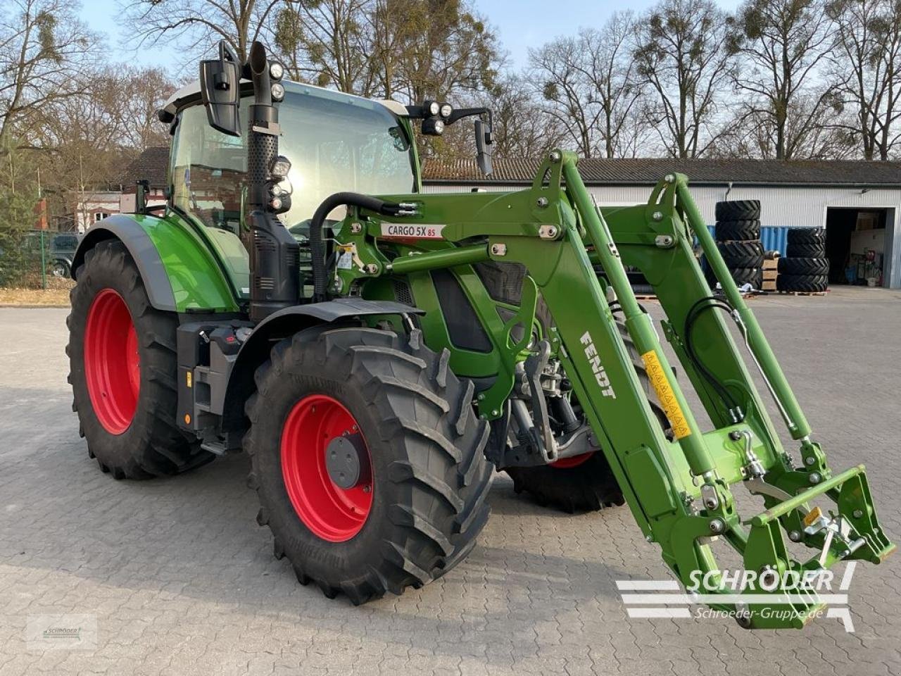 Traktor del tipo Fendt 720 GEN6 POWER PLUS + CARGO 5X/85 DW, Gebrauchtmaschine en Friedland (Imagen 11)