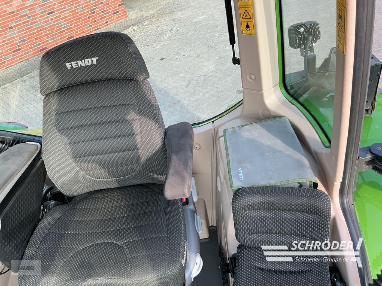 Traktor del tipo Fendt 720 GEN6 POWER PLUS + CARGO 5X/85 DW, Gebrauchtmaschine en Friedland (Imagen 21)