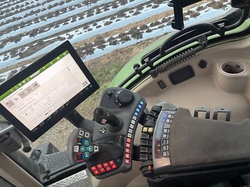 Traktor типа Fendt 720 GEN6 PROFI PLUS, Gebrauchtmaschine в Sainte-Croix-en-Plaine (Фотография 10)