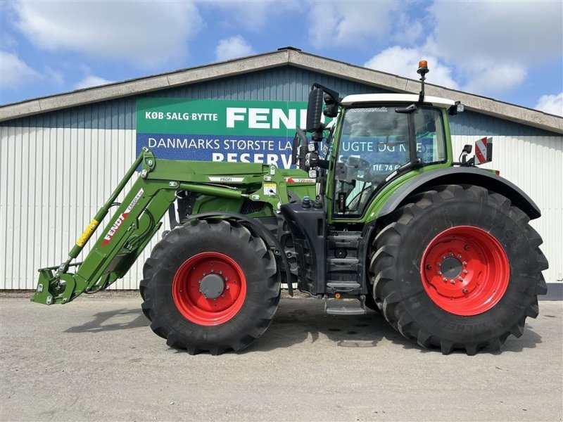 Traktor of the type Fendt 720 Gen7 Profi + Setting 2 Fendt Frontlæsser, Gebrauchtmaschine in Rødekro (Picture 1)