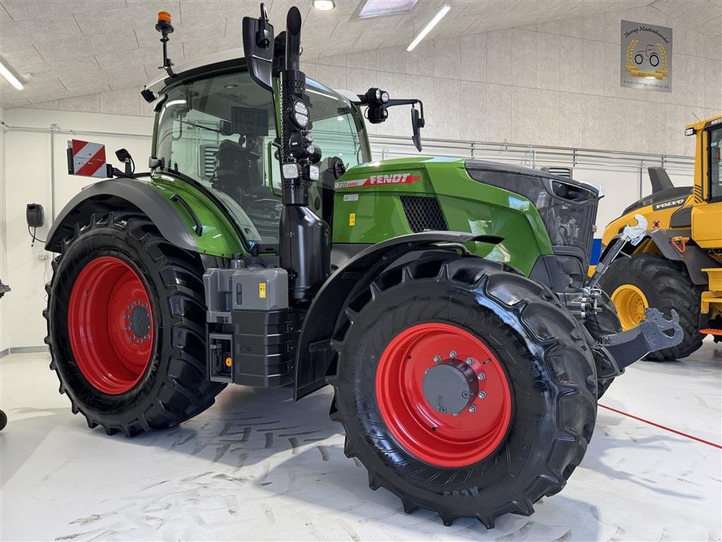 Traktor типа Fendt 720 Power+ GEN7 KUN 300 TIMER OG MED AUTOSTYRING!, Gebrauchtmaschine в Nørager (Фотография 7)