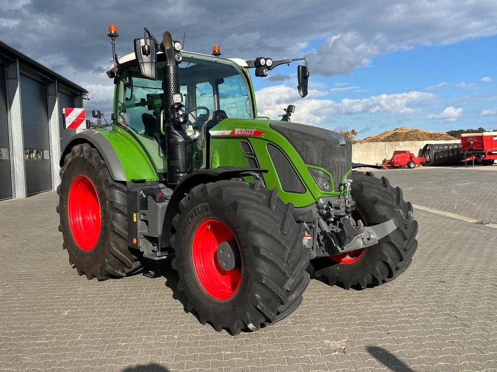 Traktor tipa Fendt 720 Power Plus GEN6, Gebrauchtmaschine u Hapert (Slika 4)