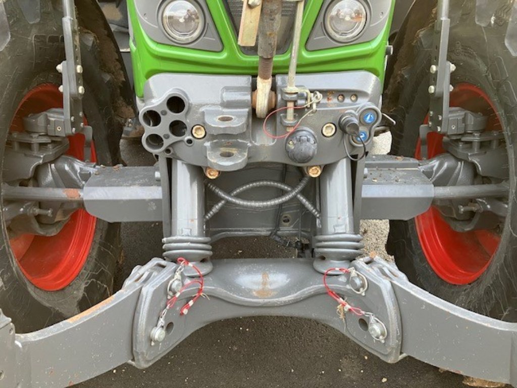 Traktor of the type Fendt 720 POWER, Gebrauchtmaschine in POUSSAY (Picture 8)