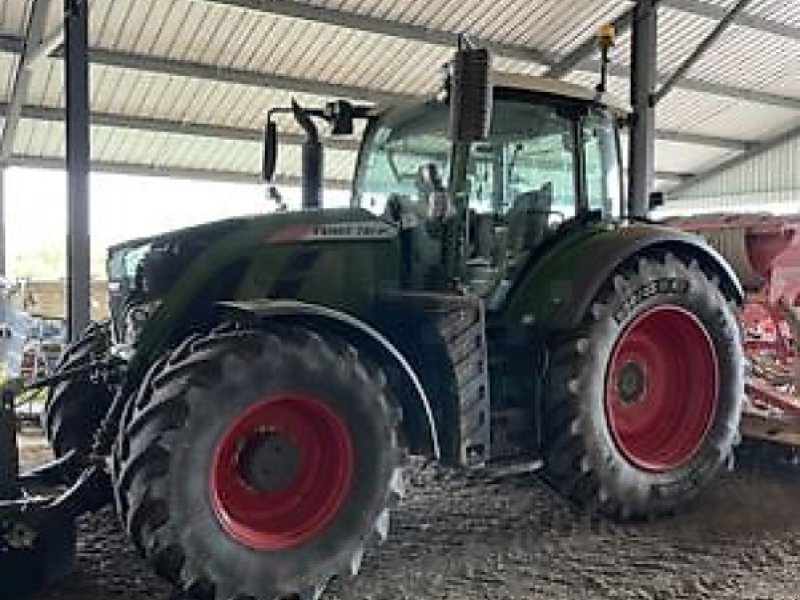 Traktor des Typs Fendt 720 PROFI PLUS, Gebrauchtmaschine in PEYROLE (Bild 1)