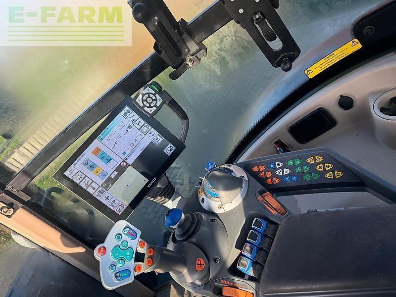 Traktor typu Fendt 720 s4 profi plus, Gebrauchtmaschine v NORDWALDE (Obrázek 5)