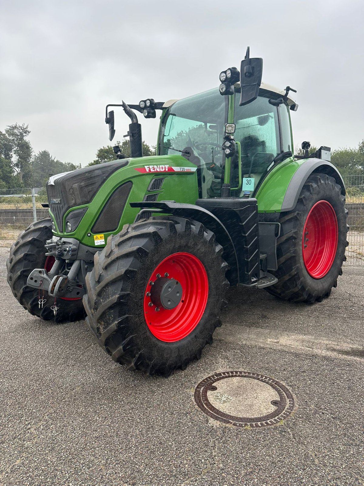 Traktor des Typs Fendt 720 Vario Gen6 Power+, Gebrauchtmaschine in Wanderup (Bild 1)