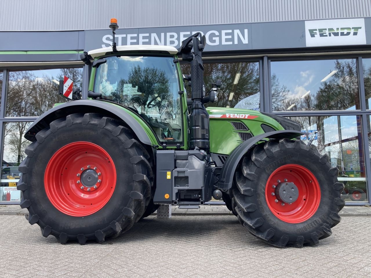 Traktor a típus Fendt 720 Vario Gen6 PowerPlus s, Gebrauchtmaschine ekkor: Achterveld (Kép 2)