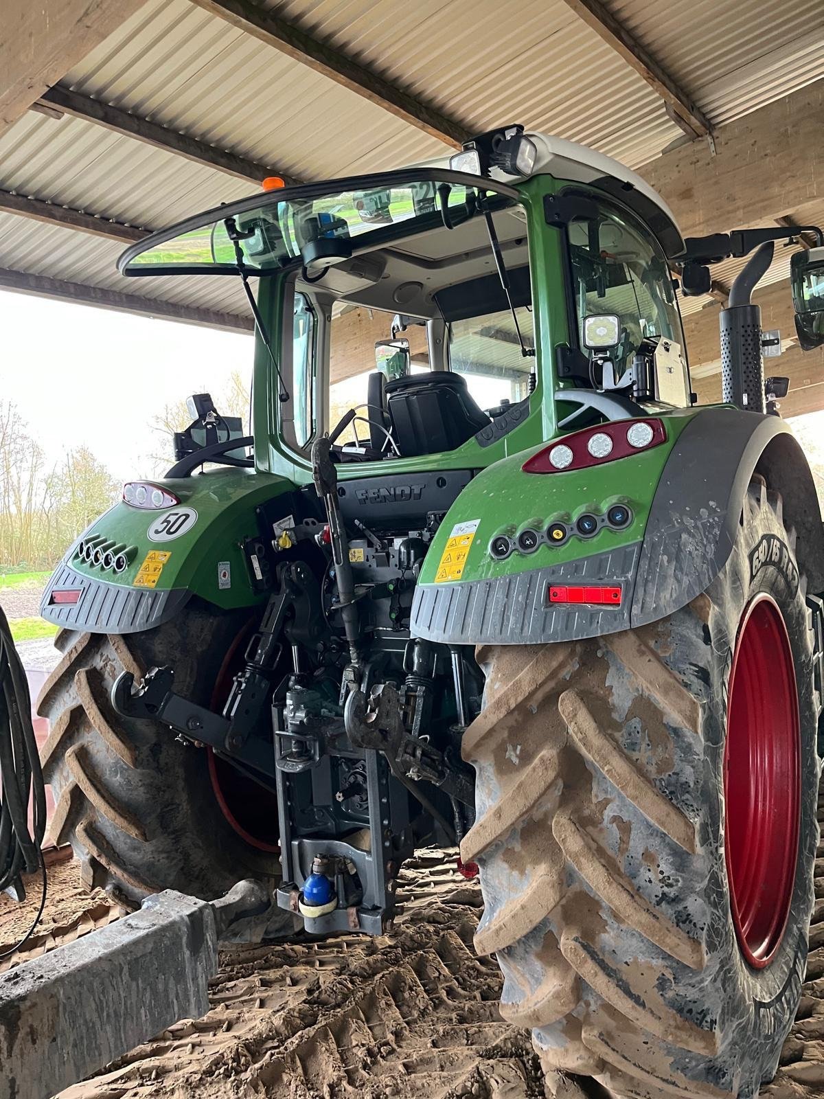 Traktor типа Fendt 720 Vario Gen6 PowerPlus, Gebrauchtmaschine в Elmenhorst-Lanken (Фотография 4)