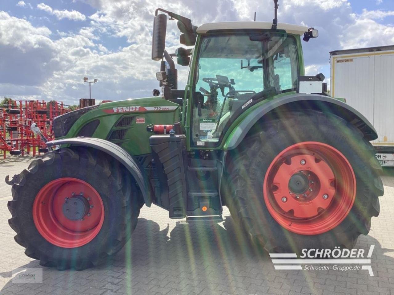 Traktor a típus Fendt 720 VARIO GEN6 PROFI PLUS, Neumaschine ekkor: Schwarmstedt (Kép 4)