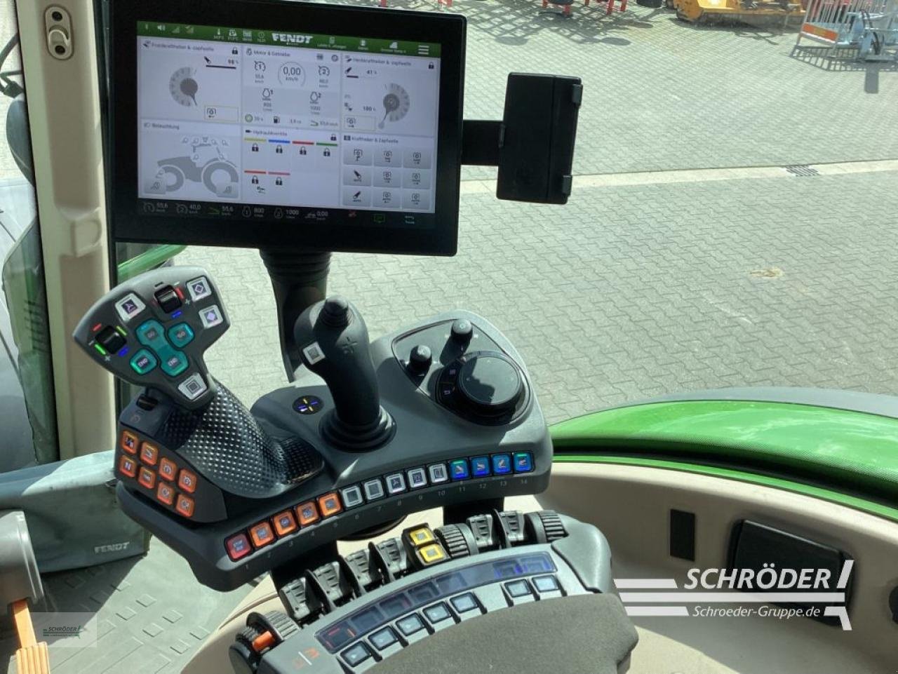 Traktor a típus Fendt 720 VARIO GEN6 PROFI PLUS, Neumaschine ekkor: Schwarmstedt (Kép 14)