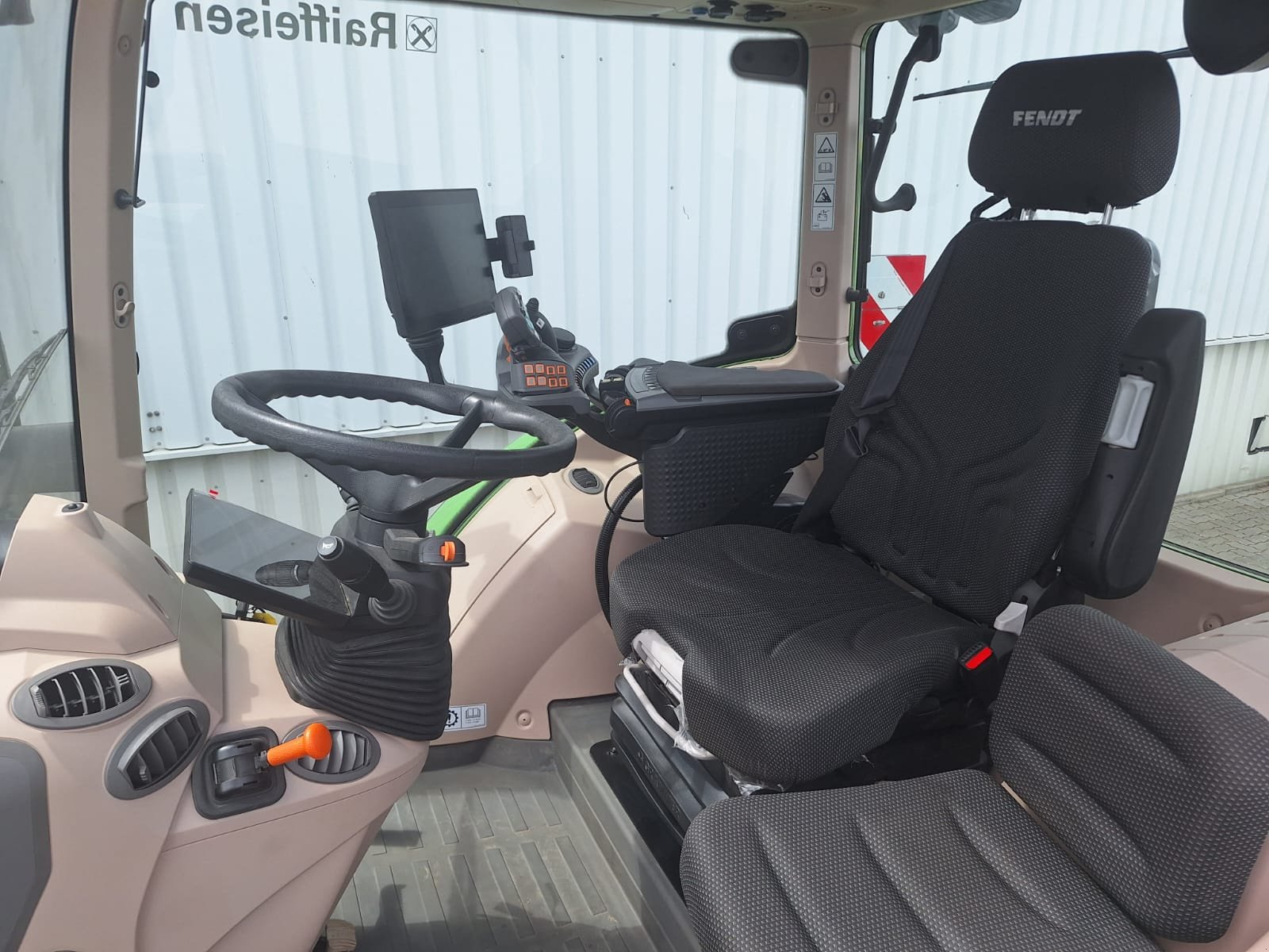 Traktor des Typs Fendt 720 Vario Gen.6, Gebrauchtmaschine in Holle- Grasdorf (Bild 14)