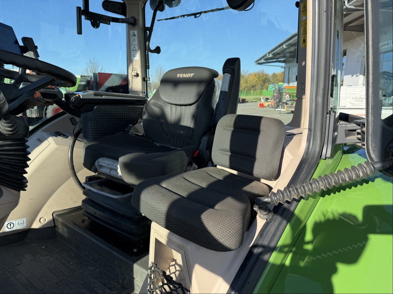 Traktor des Typs Fendt 720 Vario Gen6, Gebrauchtmaschine in Bad Oldesloe (Bild 3)