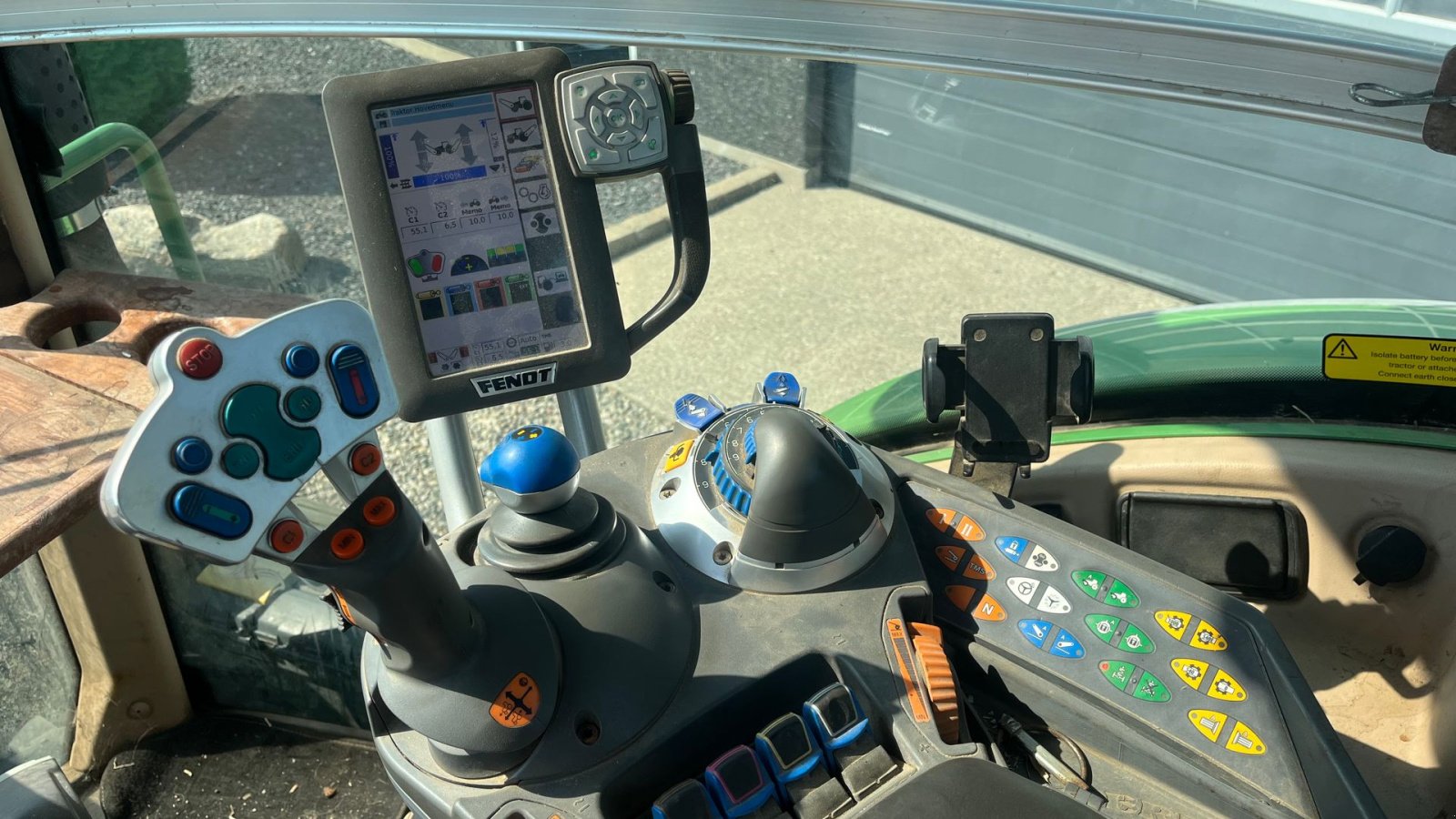 Traktor tipa Fendt 720 Vario Med frontlæsser, frontlift og frontPTO, Gebrauchtmaschine u Lintrup (Slika 8)